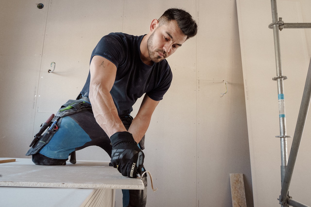 working on Plasterboards