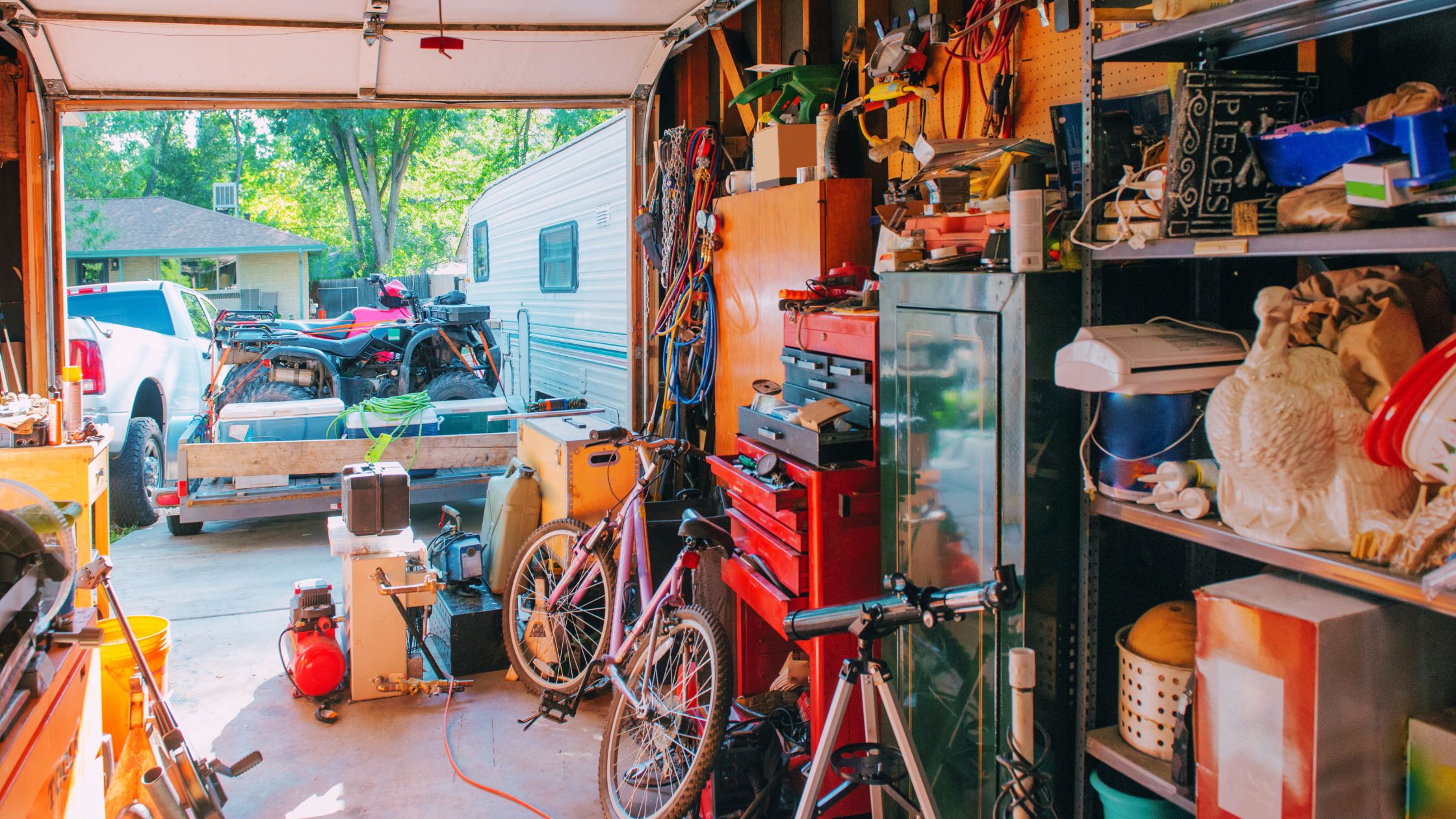 Easy & Simple Tips for Organising Your Shed or Garage