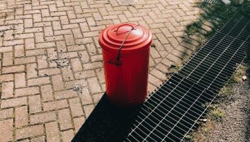 trash bin