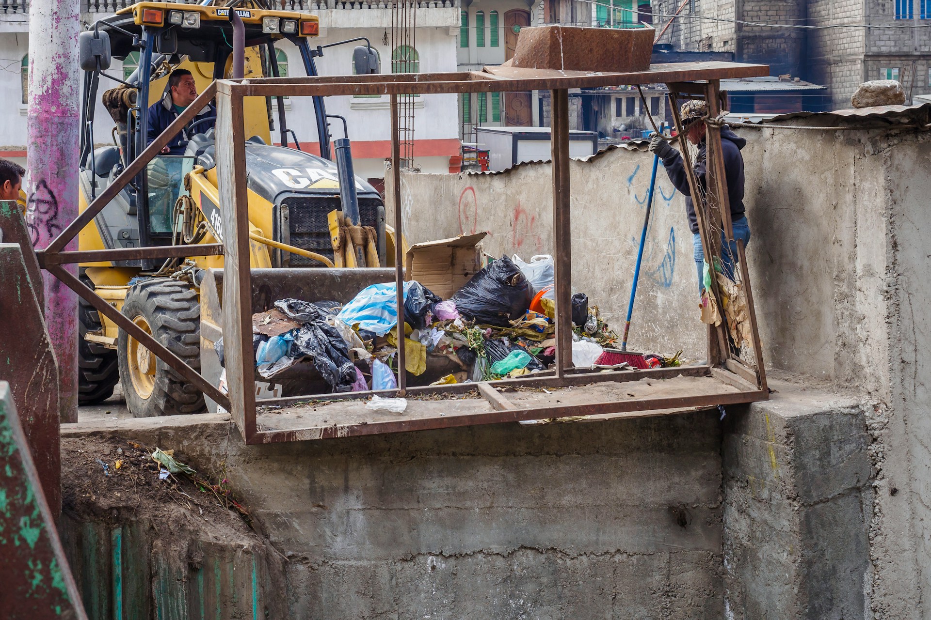 02APR - Enviro Skip Hire - Effective Hazardous Waste Disposal in Construction_ Recycling, Aggregates, and More