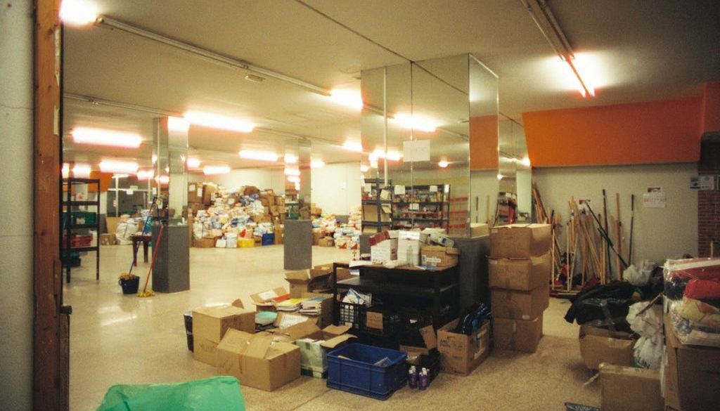 shopfront rubbish prepping